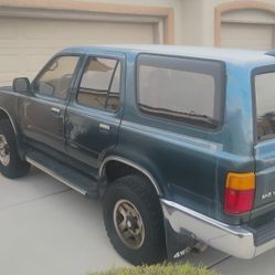 1994  ALFA  ROMEO 164  SUPER  5 SPD LOW MILES on offerup