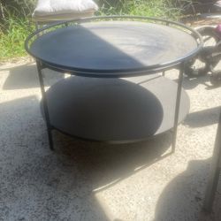 COFFEE TABLE PICK UP TODAY FOR $15