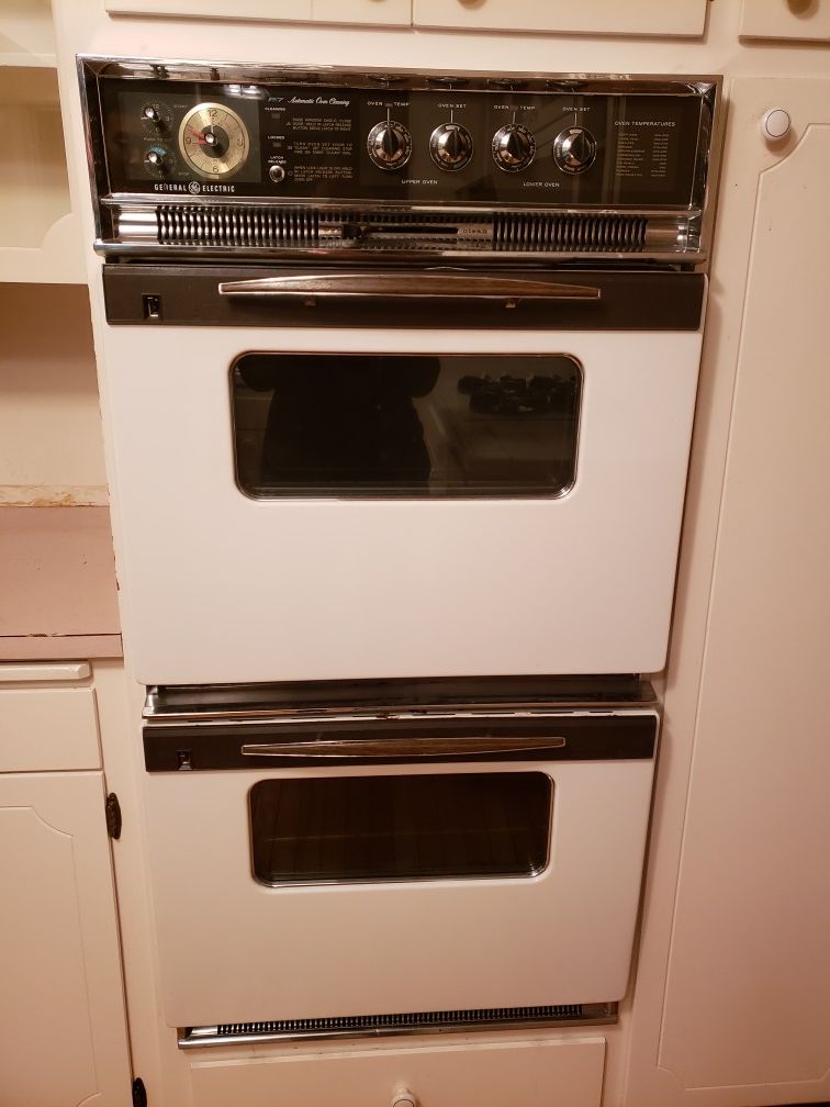 GE vintage double oven