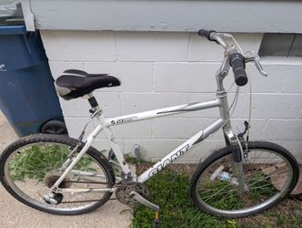 Mens Giant  Contend Bike