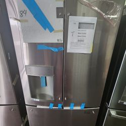 27.7 cu.ft.French Door Refrigerator in Fingerprint Resistant Stainless Steel, ENERGY STAR