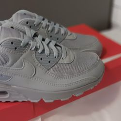 Air Max BRAND NEW IN BOX