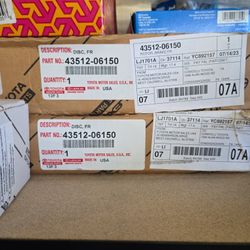 Toyota Camry Front Breaks OEM