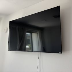 58’’ Hisense Smart Roku Tv 