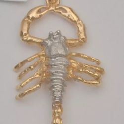 14k solid gold scorpion pendant 1.6 inches long