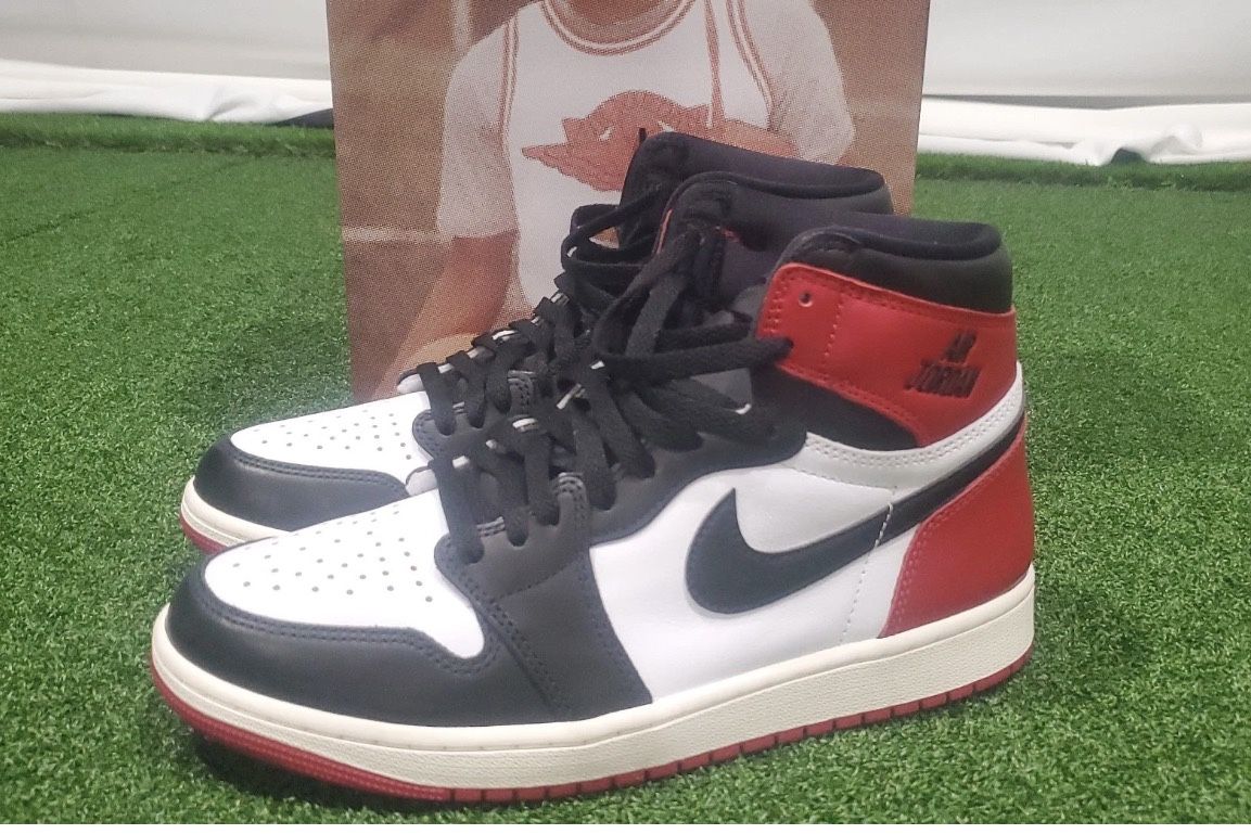 Jordan 1 Og Black Toe Sz 9.5
