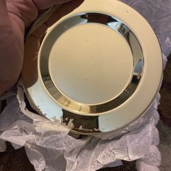 6 Small Brass Plates & 8 Napkins Holder 