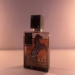 Lattafa Oud lail maleki cologne/perfume