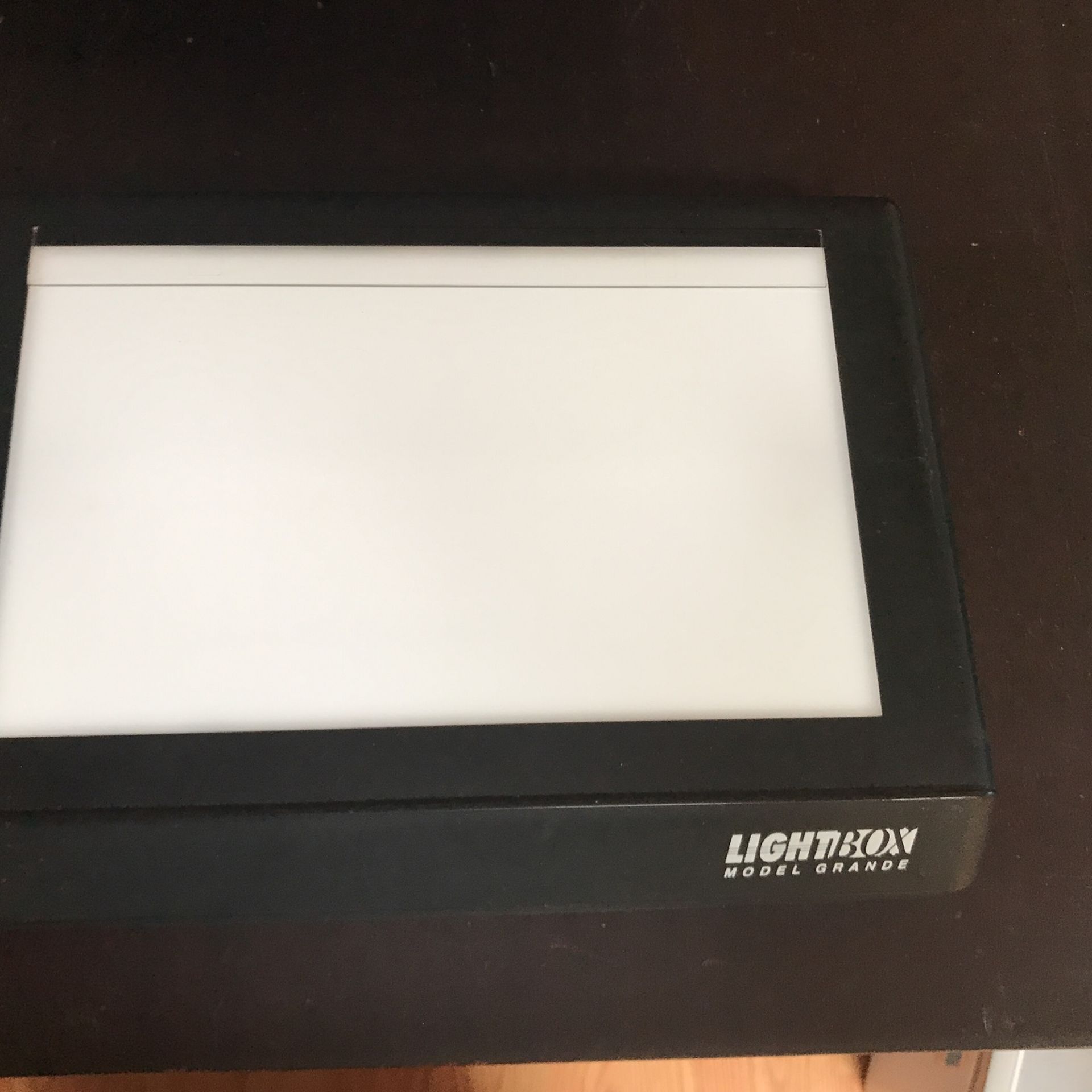LightBox Model Grande Excellent Works Great