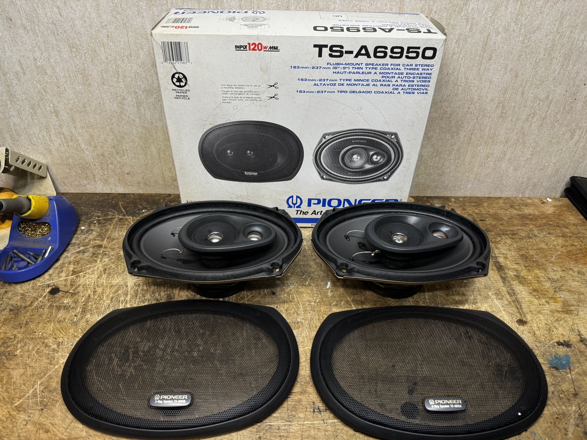 Old School Pioneer TS-A6950 6x9 3 Way Car Stereo Speakers
