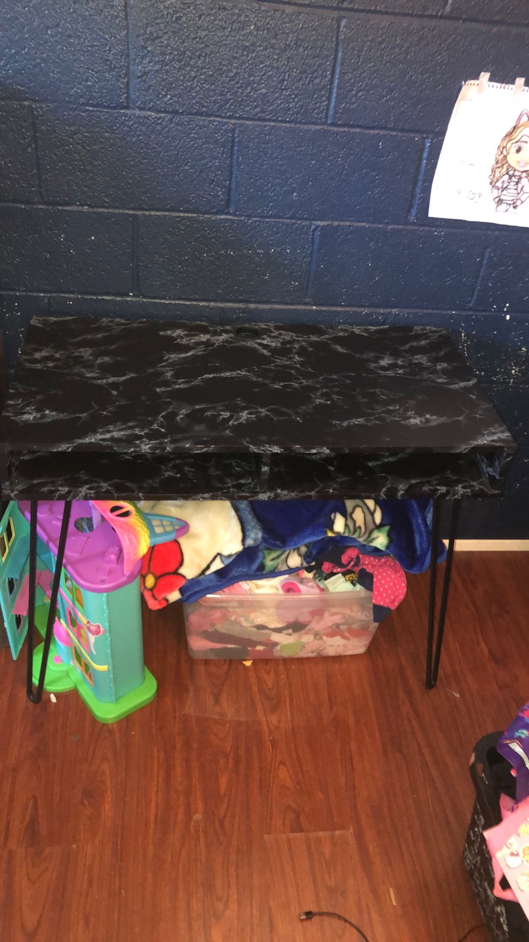 Black Marble Desk Wood