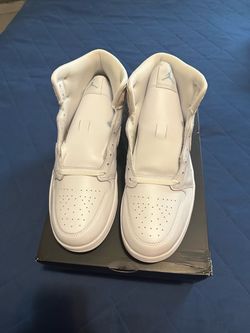 Air Jordan 1 Mid Size 12