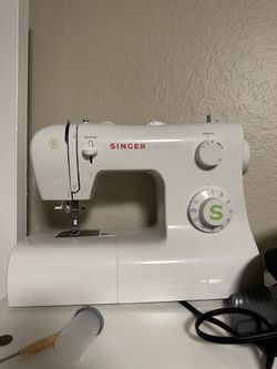 Singer Tradition Sewing Machine , Like New