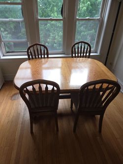 Kitchen Table w/ Chairs