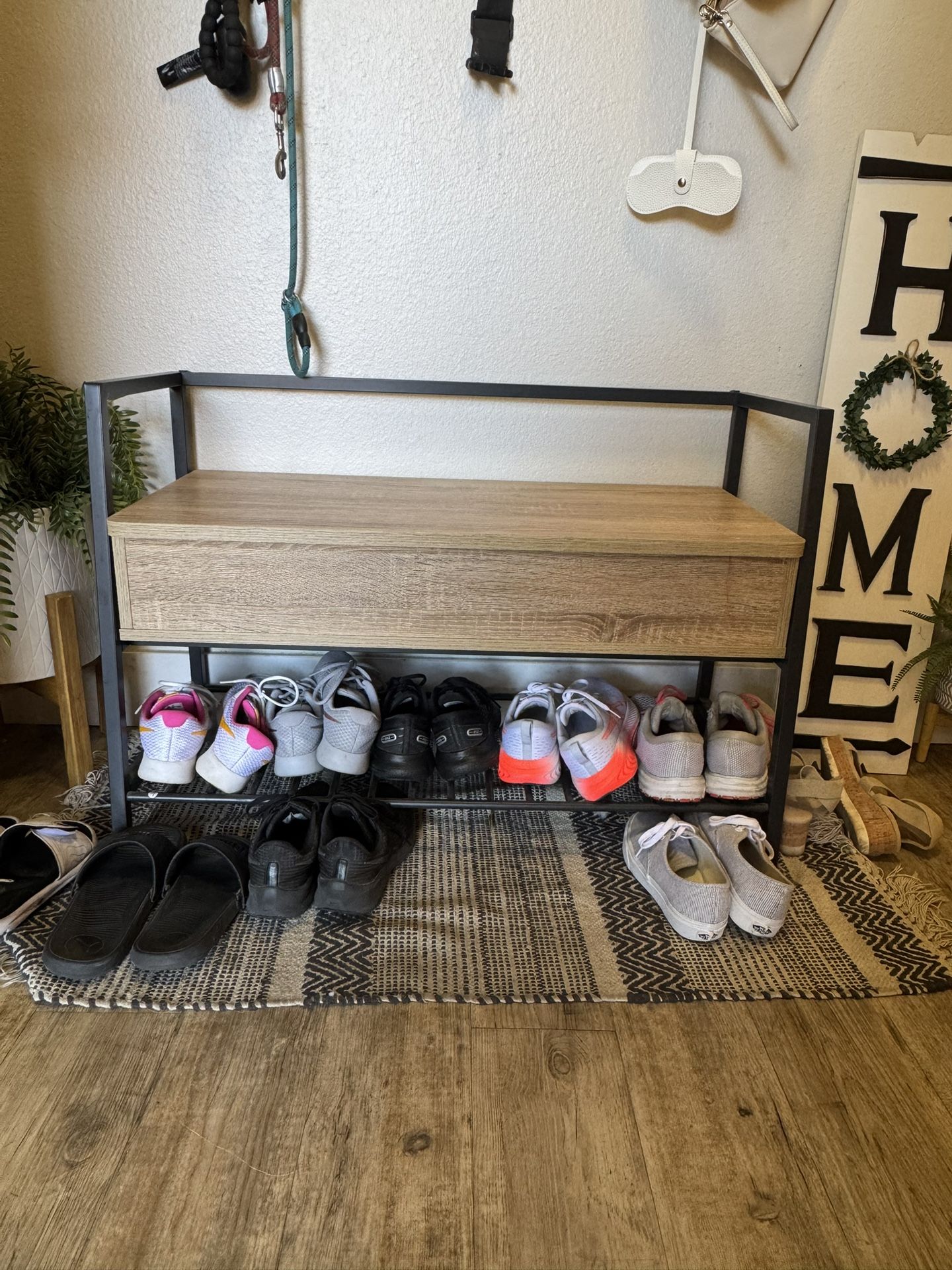 Entryway Bench/Shoe Rack