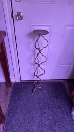 Gold Candle or Plant Stand