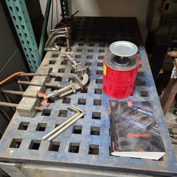 Acorn welding  table