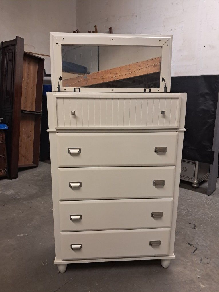 Modern White 5 Drawer Tallboy Dresser with Lift Up Mirror