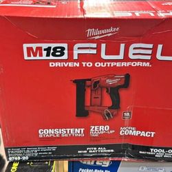 Milwaukee m18 cordless 18ga narrow crown stapler tool only