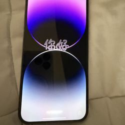 iPhone 14 Pro Max 256 Unlocked. Comes With New Otter Box Case!