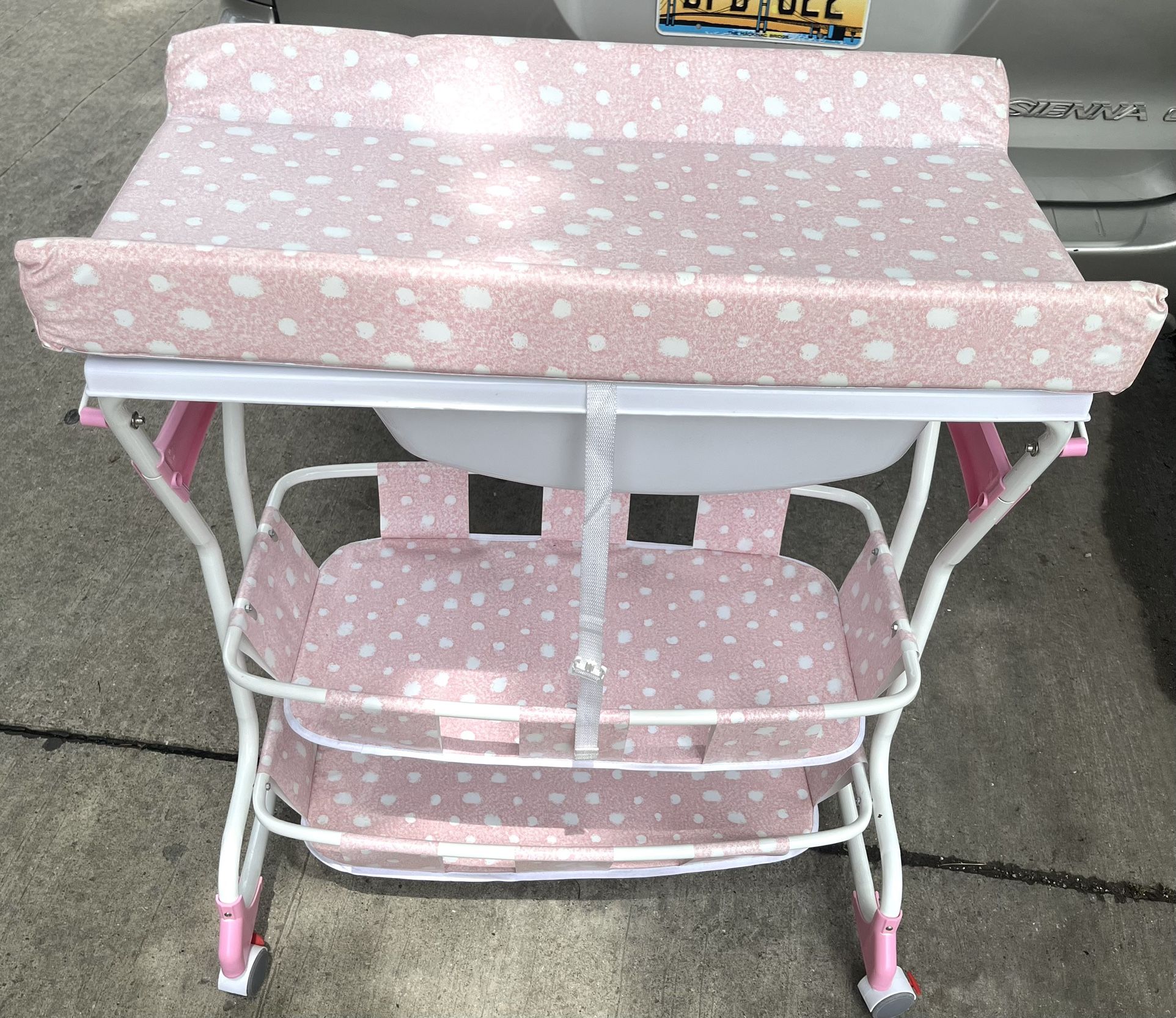 New Born Baby Bath Tray   Boppy  Brand