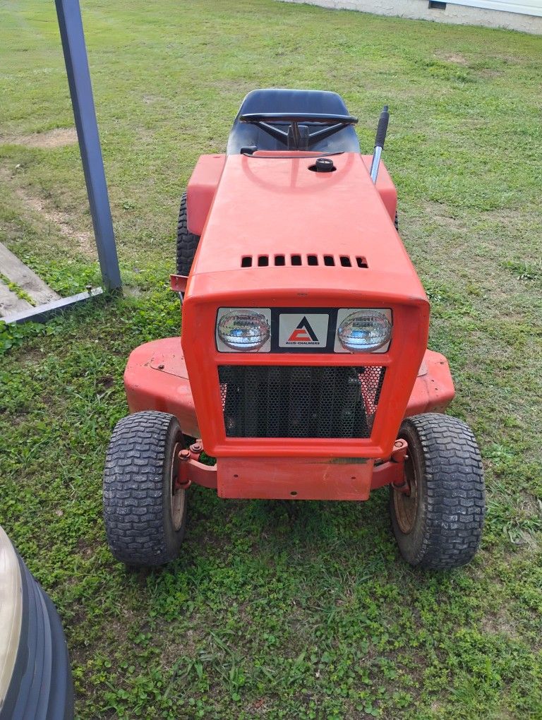 Allis Chalmers 914
