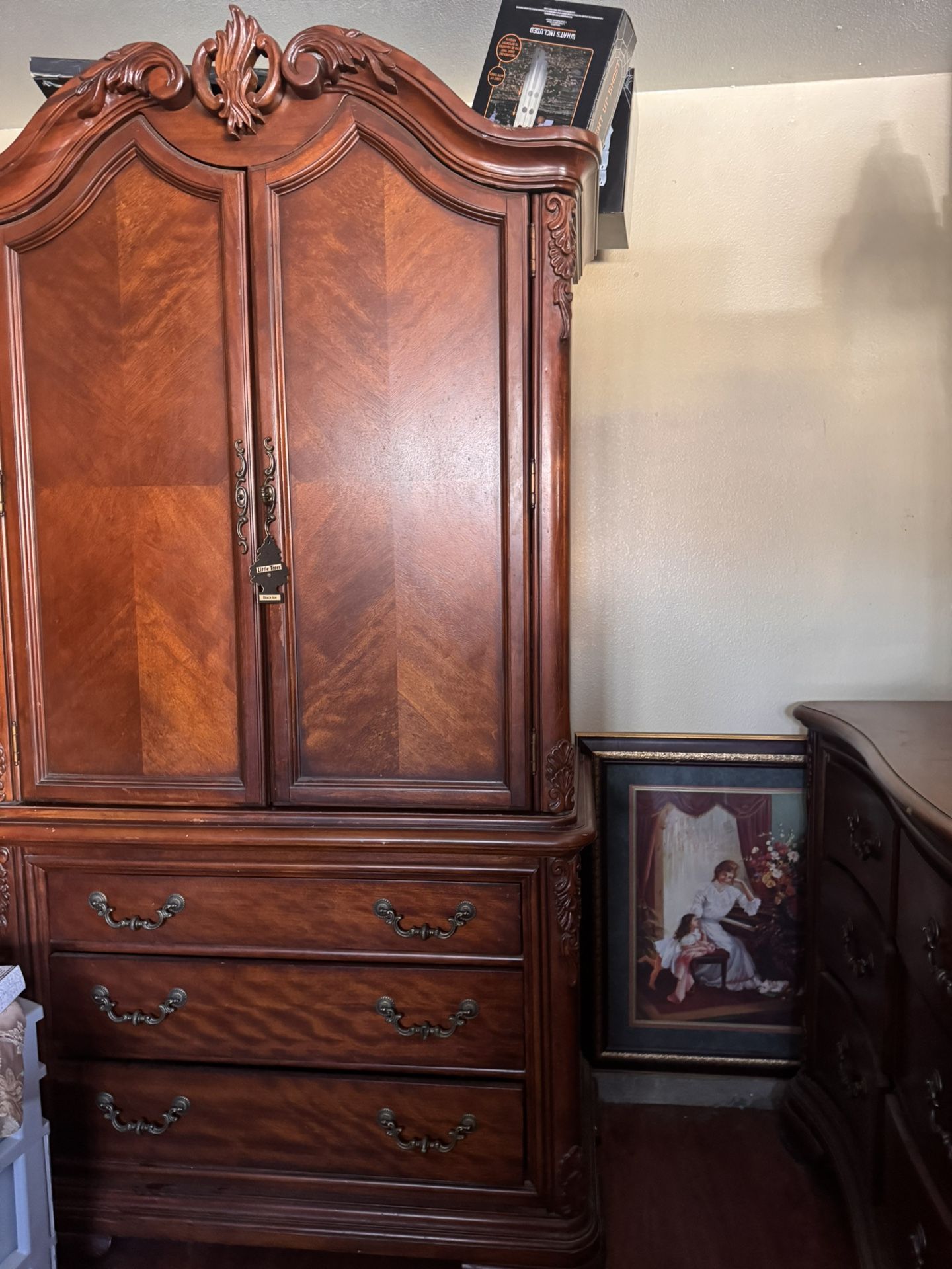 Armoire
