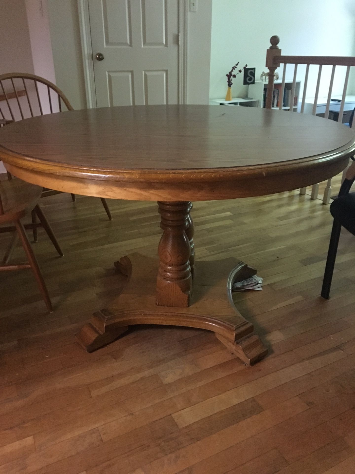 Round dining kitchen table