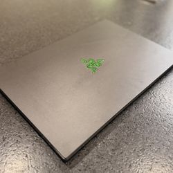 Razer Laptop Blade15 i7 2.4GHz 