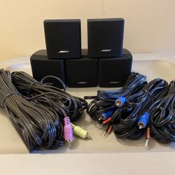 Bose Freespace 3 Surface Satellite Speakers 