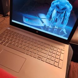 2018 HP 15 TOUCHSCREEN LAPTOP 