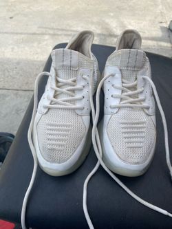 Tenis Steve Madden size 6
