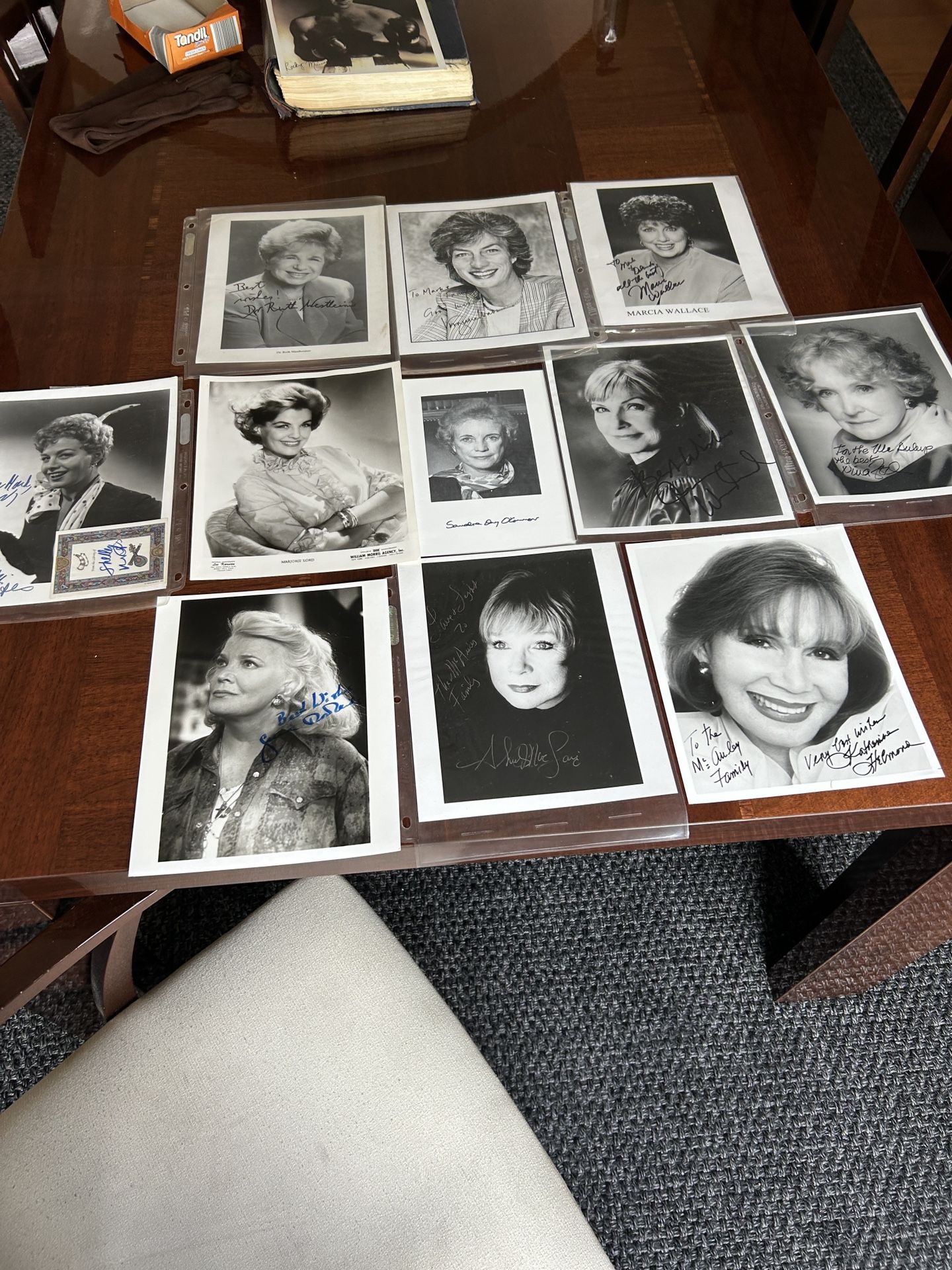 Autograph celebrity collection of 11 signed photographs, big names