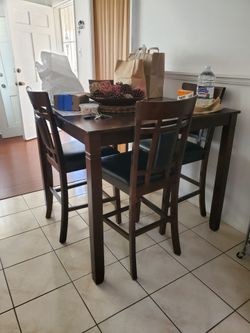Dining Table and four chairs