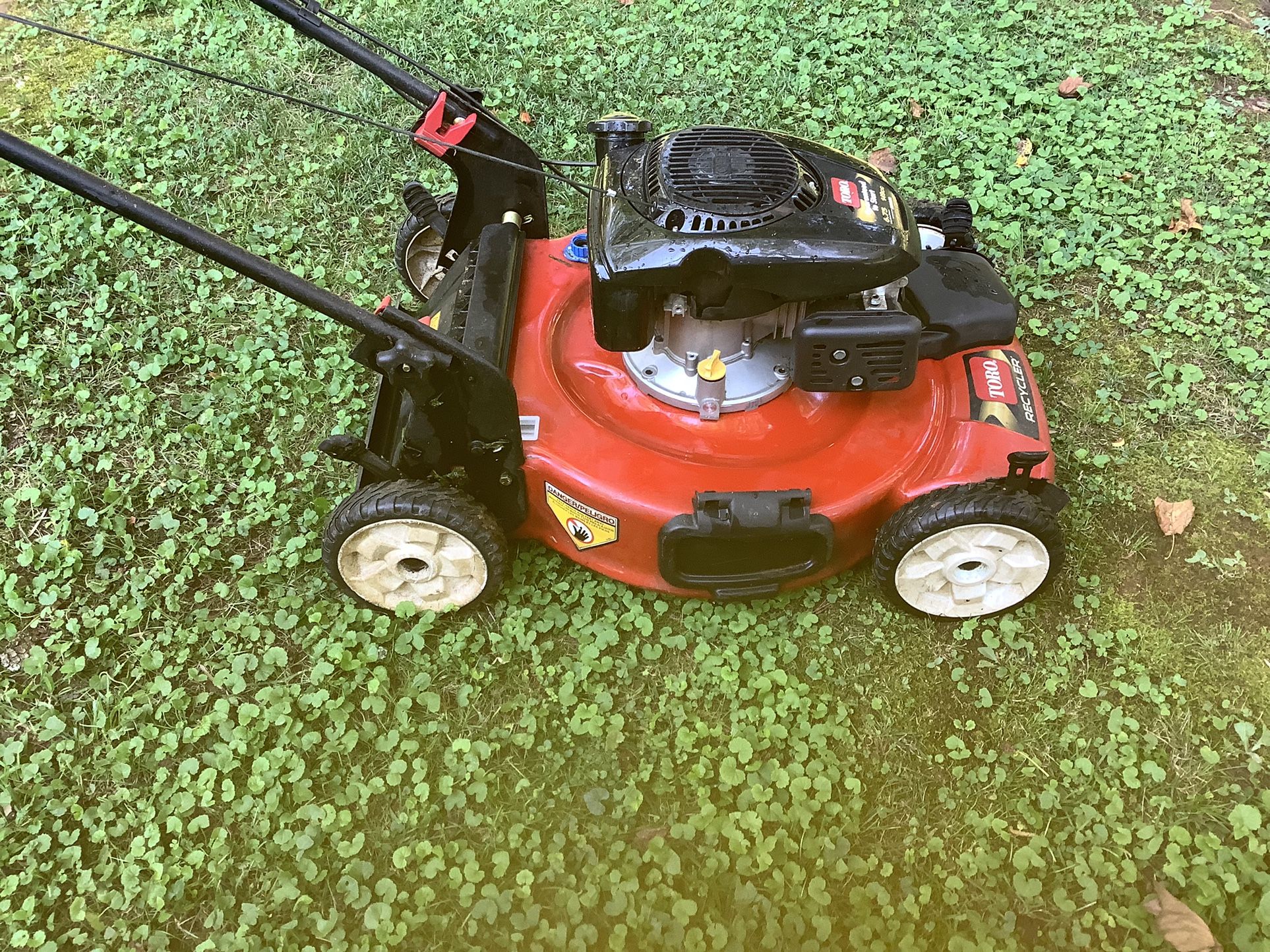 Self Proprelled Lawn Mower Runs Good  $ 100