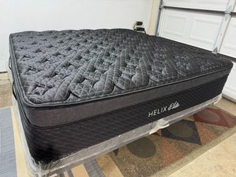 Helix Sunset Elite King Mattress - LIKE NEW! Delivery Available!