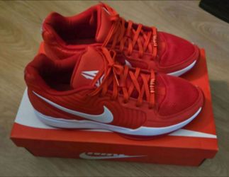 Size 13 red Ja 2 in like new condition