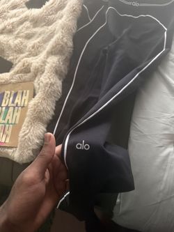 Alo Leggings