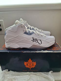 NEW  K1X WHITE SNEAKERS