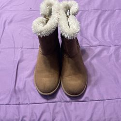 Girls Airwalk Size 5 1/2 