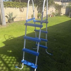 Pool Ladder