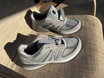 New Balance 990V5 running shoes
