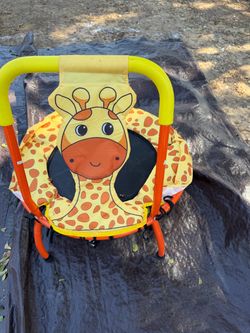 KIDS GIRAFFE TRAMPOLINE — $15 🦒