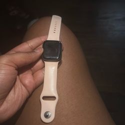 Good Condition Apple Watch Working