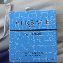 Versace Man Cologne 