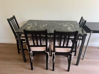 Dining Table with 4 chairs