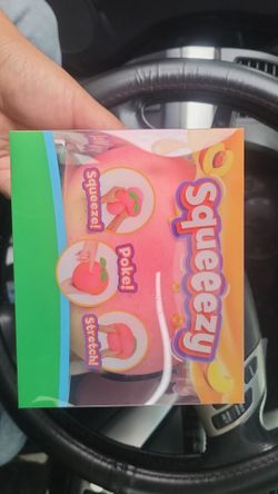 Squeeezy peach