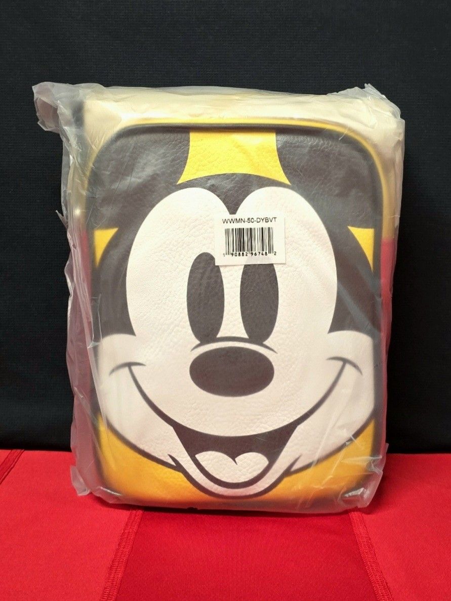 🌈Disney Mickey Mouse Happy Face & Buttons Close Up Crossbody Bag (New With Tags)