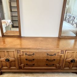 1960s vintage Thomasville bedroom set