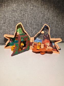 Disney Lion King Polly Pocket Style Playset